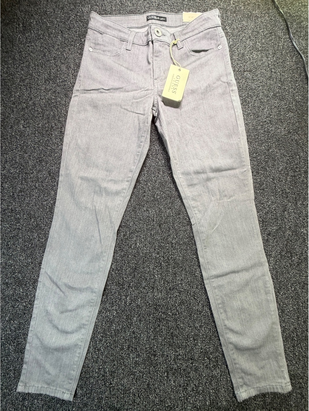 NWT Guess Los Angeles Gray Skinny Jeans with Tags siz2 29RG